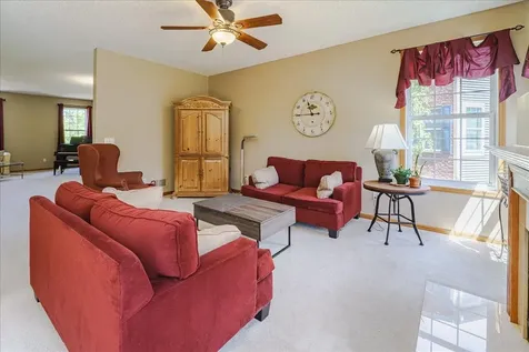 15826 Frisian Lane Apple Valley MN 55124