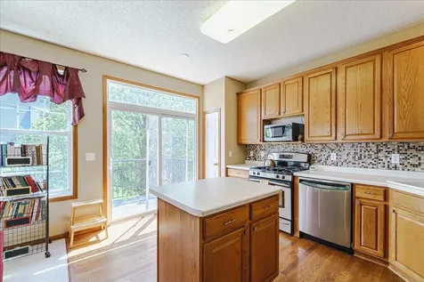 15826 Frisian Lane Apple Valley MN 55124