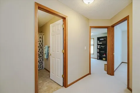 15826 Frisian Lane Apple Valley MN 55124