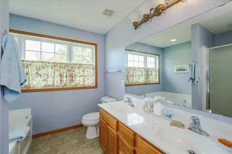 15826 Frisian Lane Apple Valley MN 55124