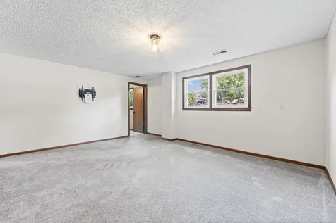 19815 Chili Avenue Farmington MN 55024