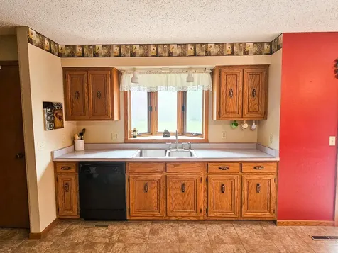 116 Nora Street E Thief River Falls MN 56701