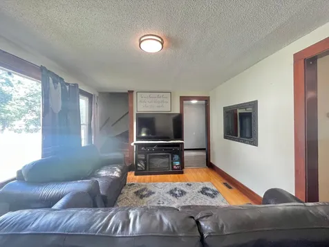 611 16th Street SW Willmar MN 56201