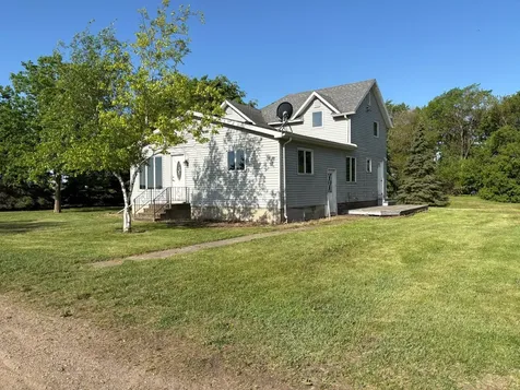 27600 County Road 18 Comfrey MN 56019