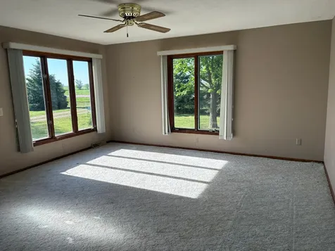 27600 County Road 18 Comfrey MN 56019