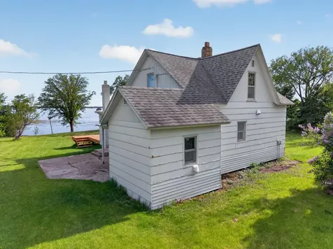 32378 E Rosewood Drive Dent MN 56528