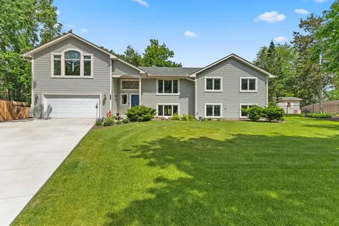 12347 Magnolia Circle NW Coon Rapids MN 55448