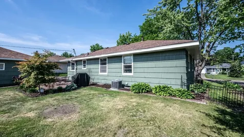 8507 Hadley Avenue S Cottage Grove MN 55016