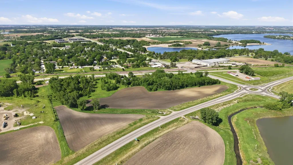 3077 Us-12 Willmar MN 56201