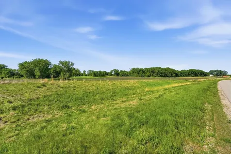 3077 Us-12 Willmar MN 56201