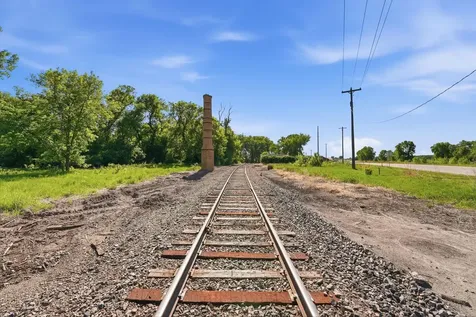 3077 Us-12 Willmar MN 56201