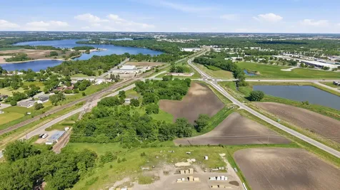 3077 Us-12 Willmar MN 56201