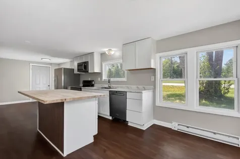 21402 Us Highway 169 Grand Rapids MN 55744