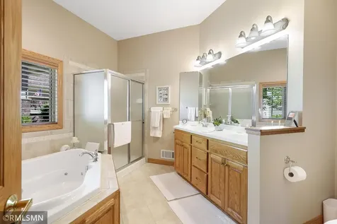 13233 Downey Trail Apple Valley MN 55124