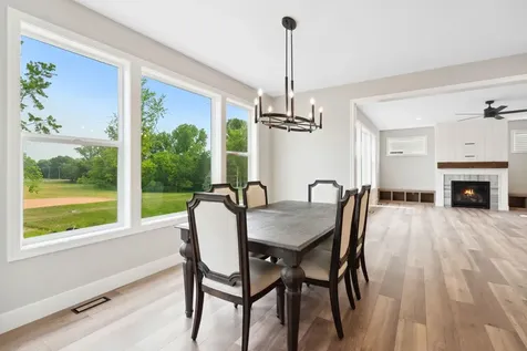 4986 Dodd Road Eagan MN 55123