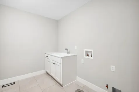 4986 Dodd Road Eagan MN 55123