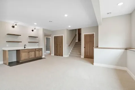 4986 Dodd Road Eagan MN 55123