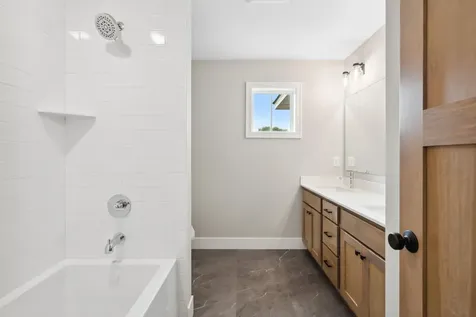 4986 Dodd Road Eagan MN 55123