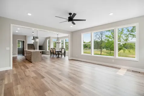 4986 Dodd Road Eagan MN 55123