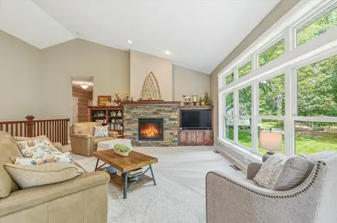 27427 107th Street NW Zimmerman MN 55398