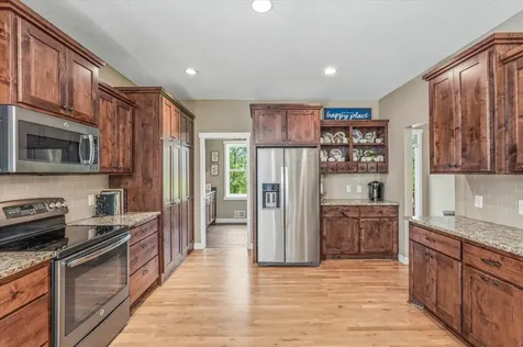 27427 107th Street NW Zimmerman MN 55398