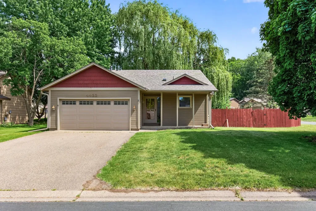 4433 W 131st Street Savage MN 55378