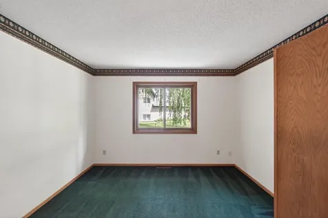 4433 W 131st Street Savage MN 55378