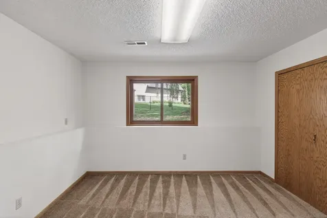 4433 W 131st Street Savage MN 55378