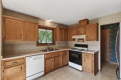 4433 W 131st Street Savage MN 55378