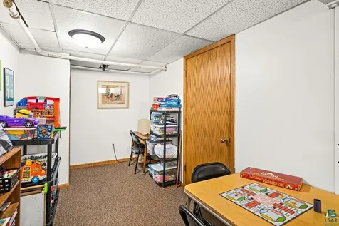 4407 W 6th Street Duluth MN 55807