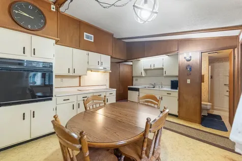 25975 630th Avenue Alden MN 56009