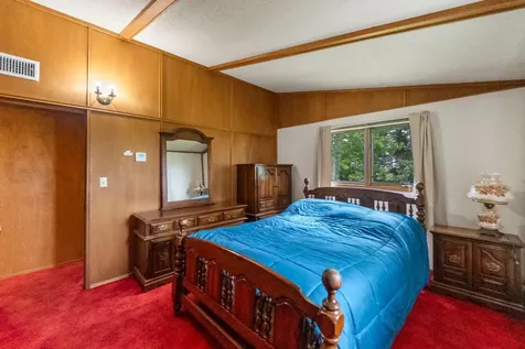 25975 630th Avenue Alden MN 56009