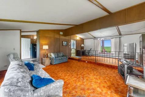 25975 630th Avenue Alden MN 56009