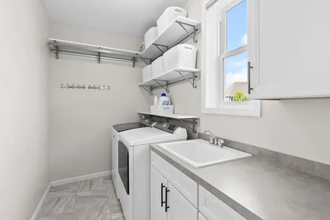 16920 Reeder Ridge Eden Prairie MN 55347