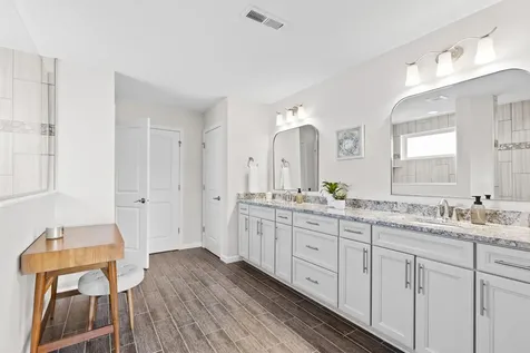 16920 Reeder Ridge Eden Prairie MN 55347