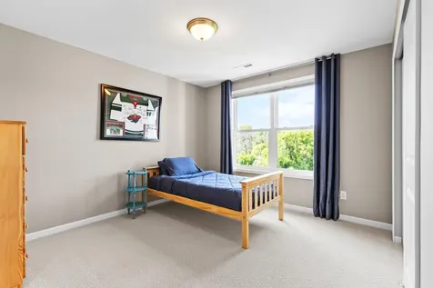 16920 Reeder Ridge Eden Prairie MN 55347