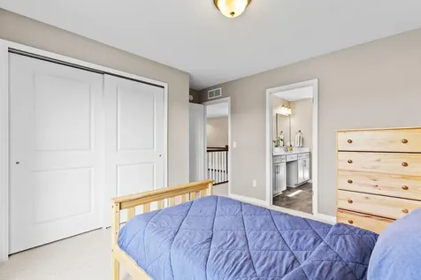 16920 Reeder Ridge Eden Prairie MN 55347