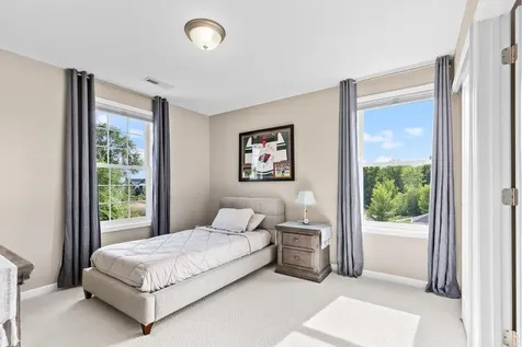 16920 Reeder Ridge Eden Prairie MN 55347