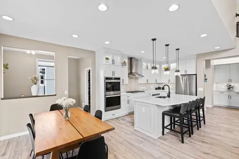 16920 Reeder Ridge Eden Prairie MN 55347