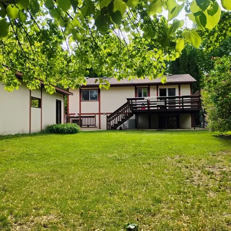 876 Pearl View Drive Sauk Rapids MN 56379