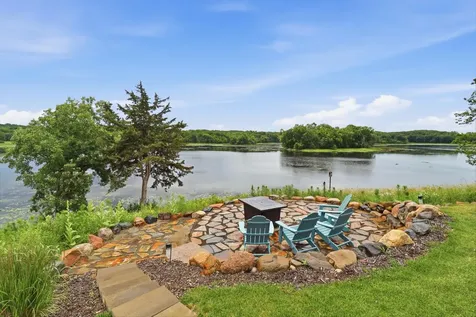 4829 Linden Cove Lane Savage MN 55378