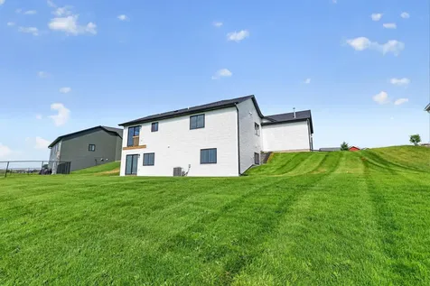 915 7th Avenue Wanamingo MN 55983