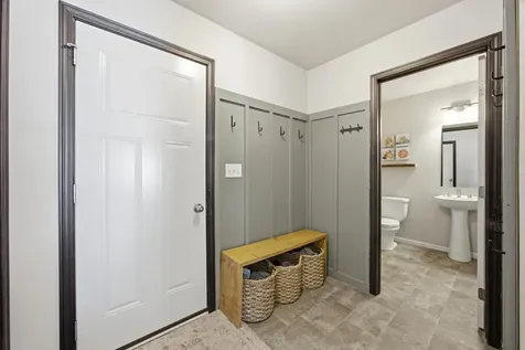 5537 38th Avenue S Fargo ND 58104