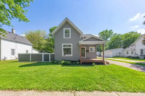 727 Division Street W Faribault MN 55021