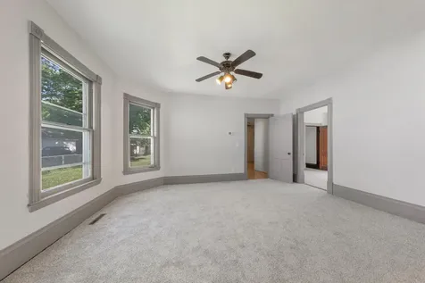 727 Division Street W Faribault MN 55021