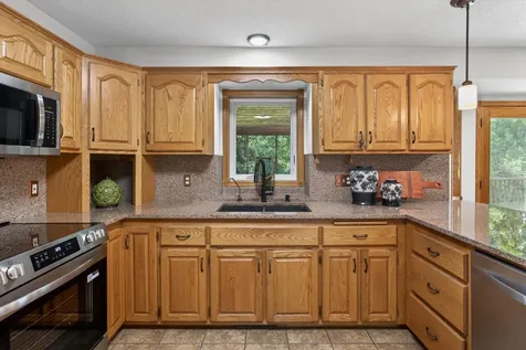 3057 Walter Street Maplewood MN 55109