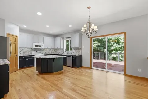 9142 Woodland Drive Saint Bonifacius MN 55375