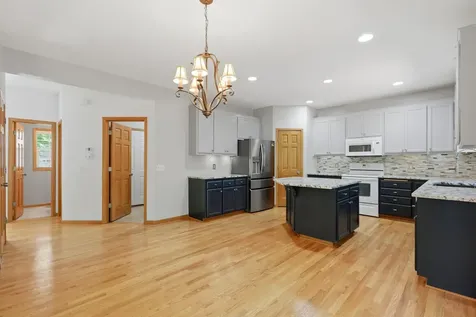 9142 Woodland Drive Saint Bonifacius MN 55375