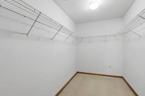 9142 Woodland Drive Saint Bonifacius MN 55375
