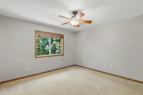 9142 Woodland Drive Saint Bonifacius MN 55375